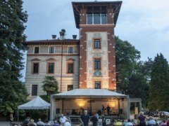 Villa De Strens - Municipio Gazzada Schianno